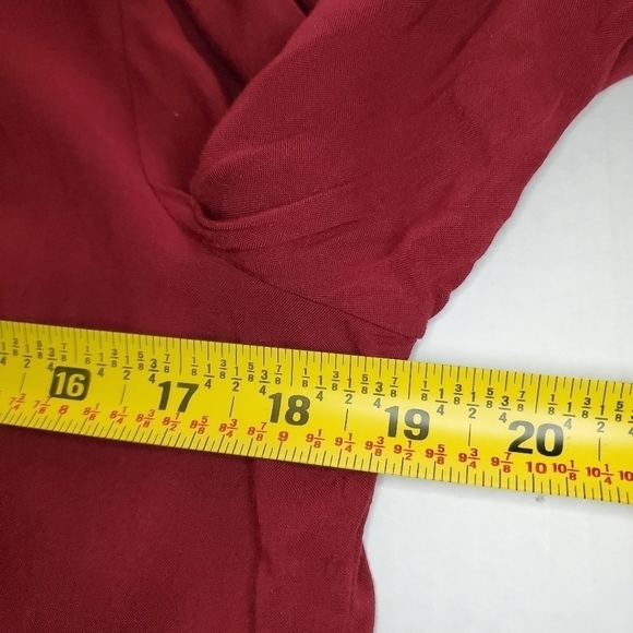 Knox Rose Dress Flutter Sleeves Sz M Burgundy Embroidered - Picture 8 of 10